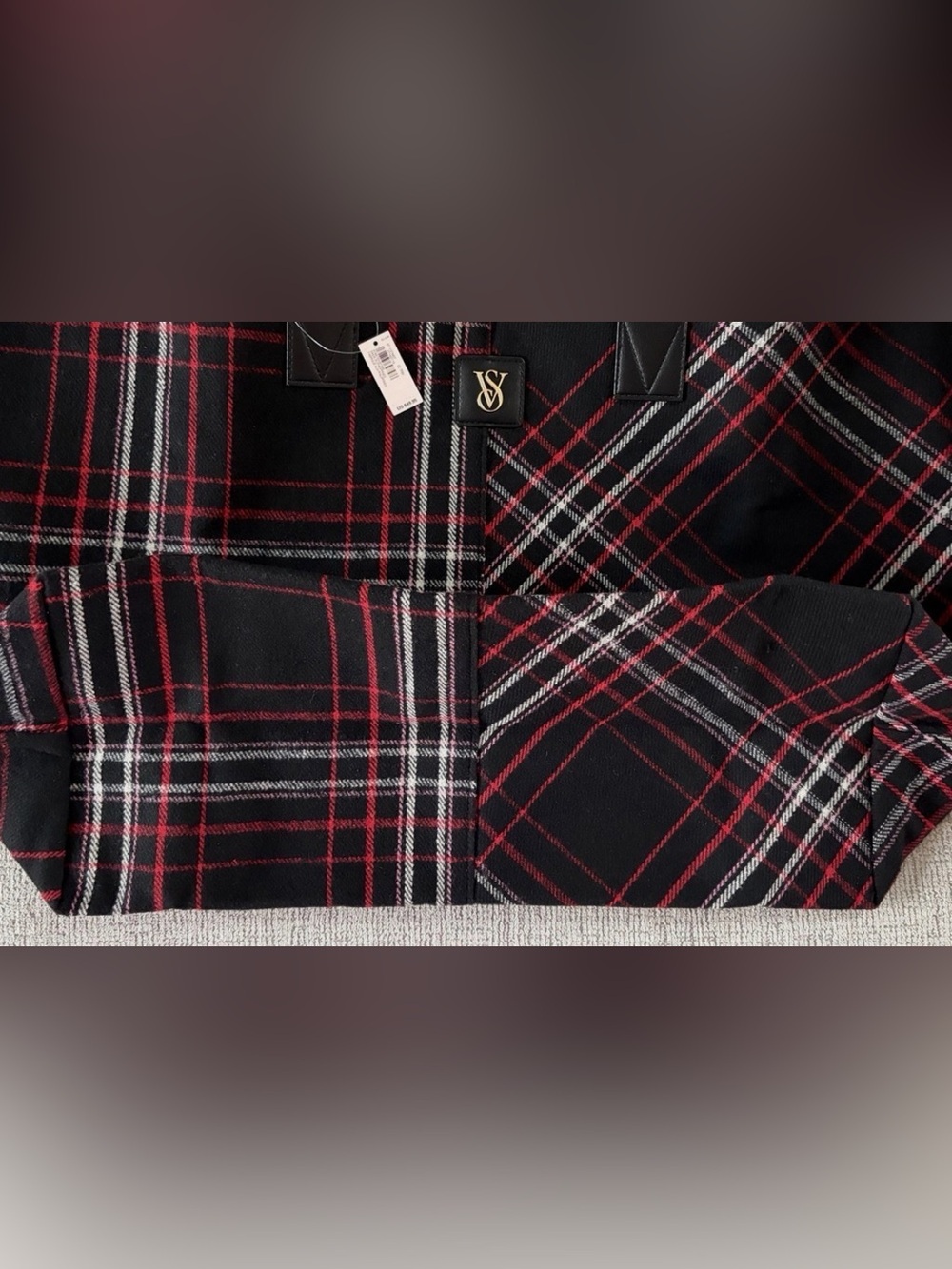 Victoria’s Secret Plaid Tote Bag Shoulder Carryall-Black/Red Check Pattern - Picture 3 of 3